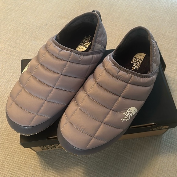 The North Face Shoes - The North Face Women’s ThermoBall Traction Mule V Slippers in Moonstone Grey